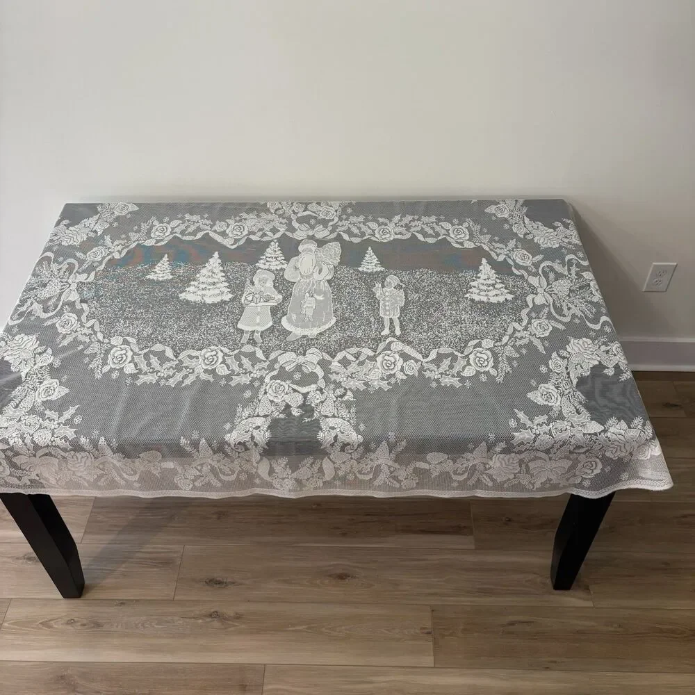 Vintage Old World Santa Christmas Lace Tablecloth 60 “x 84” Oblong